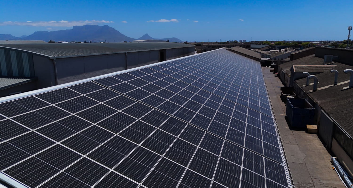 30,6%, ¡829W! Doble récord mundial