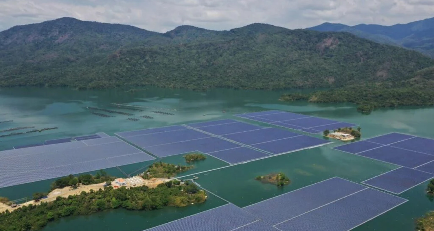 Vietnam propone una nueva capacidad fotovoltaica flotante de 270 MW.