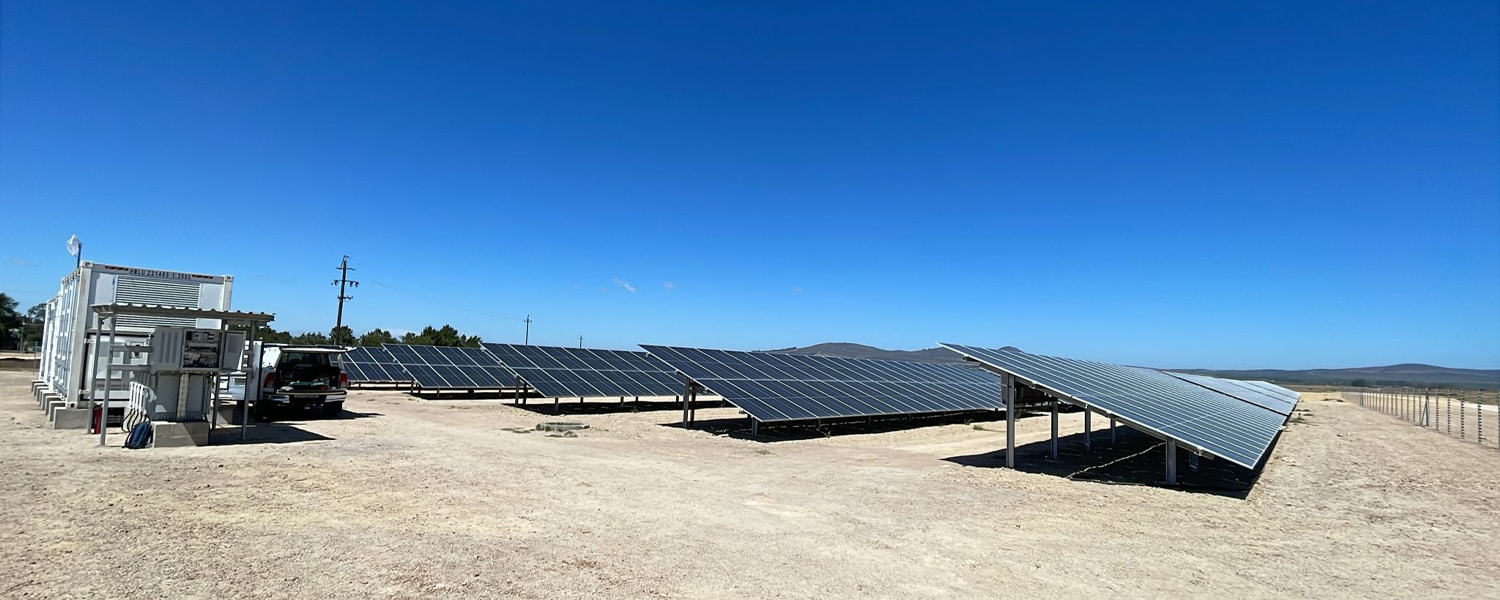 Desde la luz del día hasta la oscuridad: cómo las microrredes de almacenamiento solar están impulsando regiones propensas a desastres