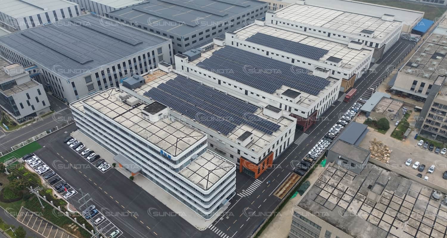 ¡En vivo y conectado! ¡SUNDTA completa un proyecto fotovoltaico en tejado de 977,76 kW en Anhui!