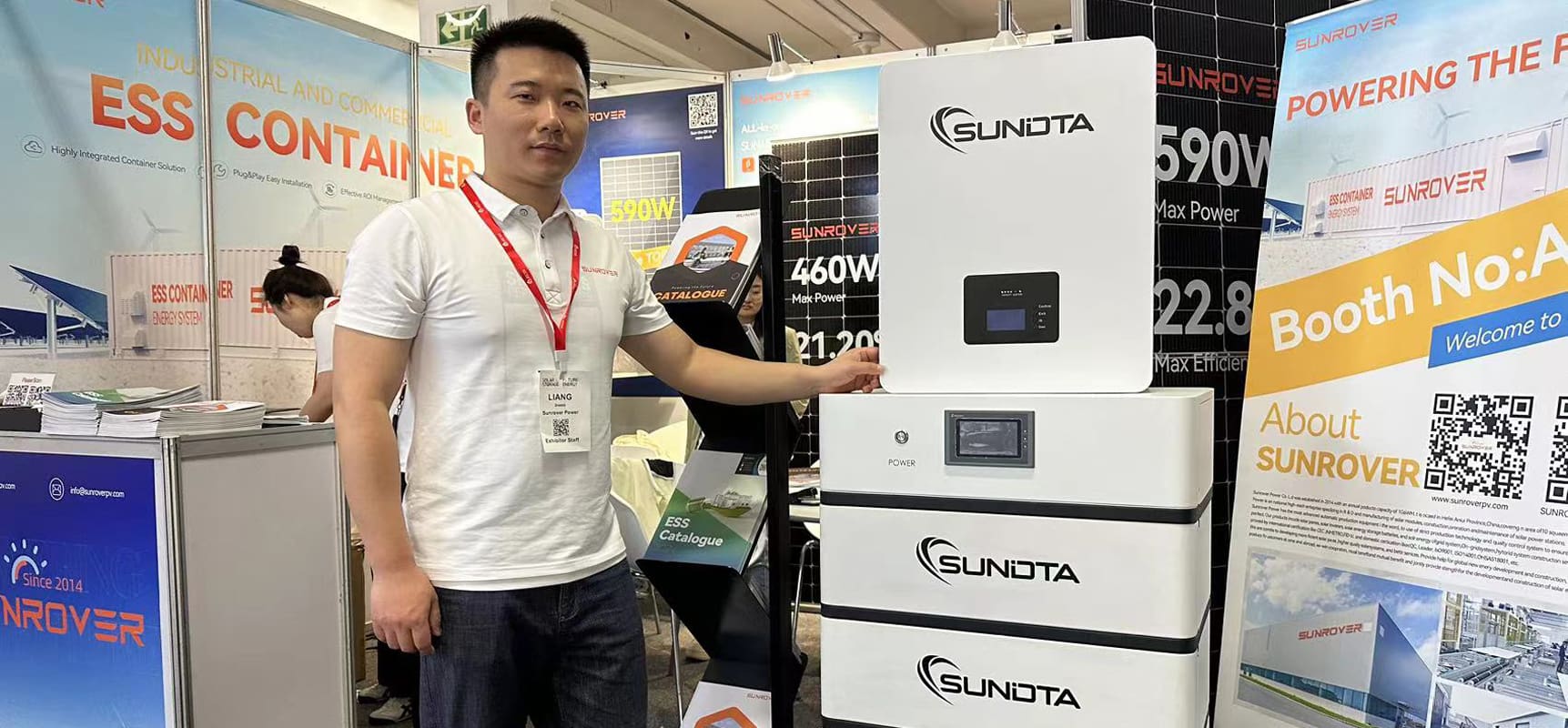 SUNDTA, como submarca de SUNROVER, participó en la exposición de nuevas energías SOLAR & STORAGE de Sudáfrica.